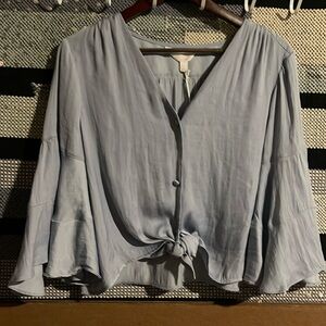 lauren Conrad crop button up top